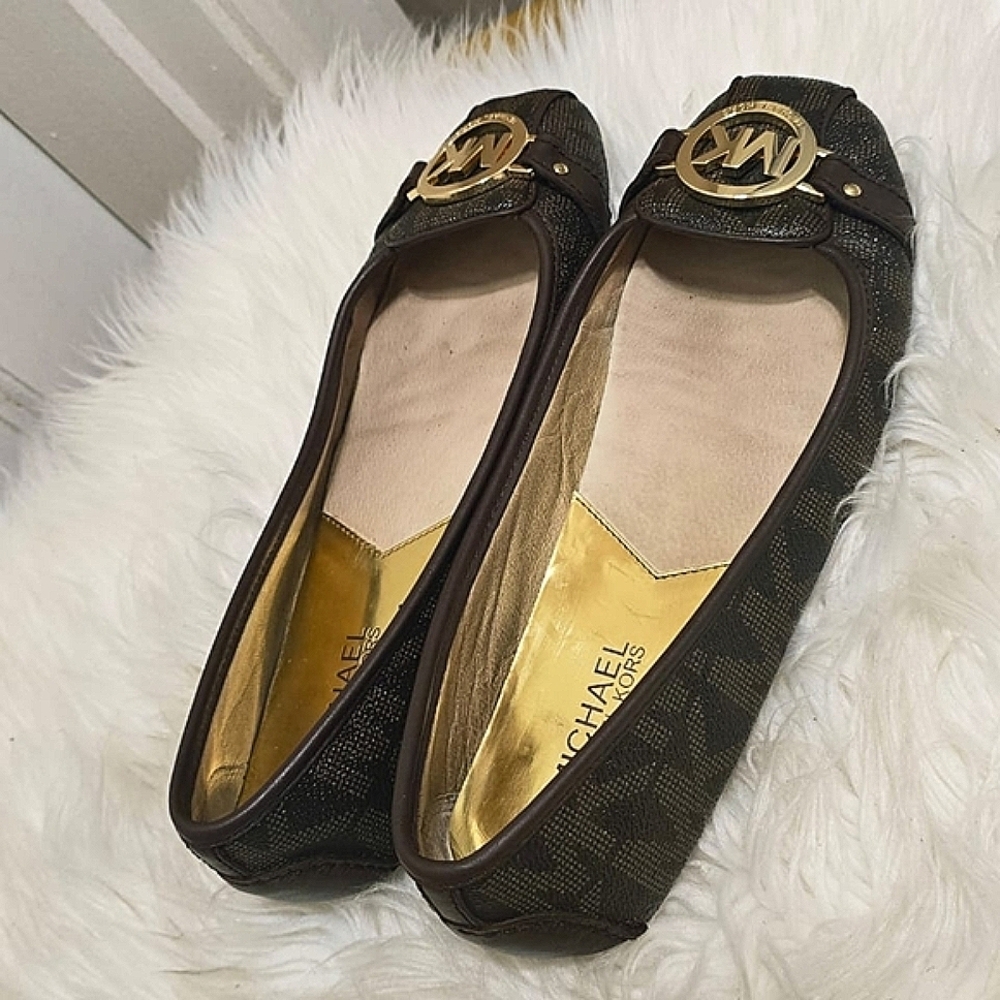 Micheal Kors Fulton Brown Slip On Loafers Size 8W✌️